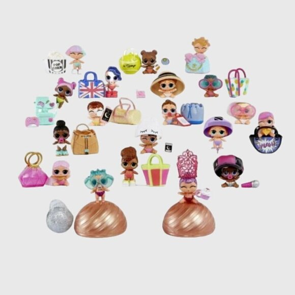 LOL Surprise Lil Sisters Series 3 Doll Sugar Queen Or Cosmic Queen Gold Ball - Picture 10 of 10